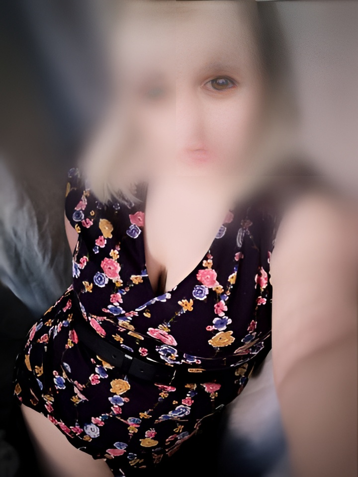 Стелла привлекальеная девушка из Димитровграда цена от 3000 руб