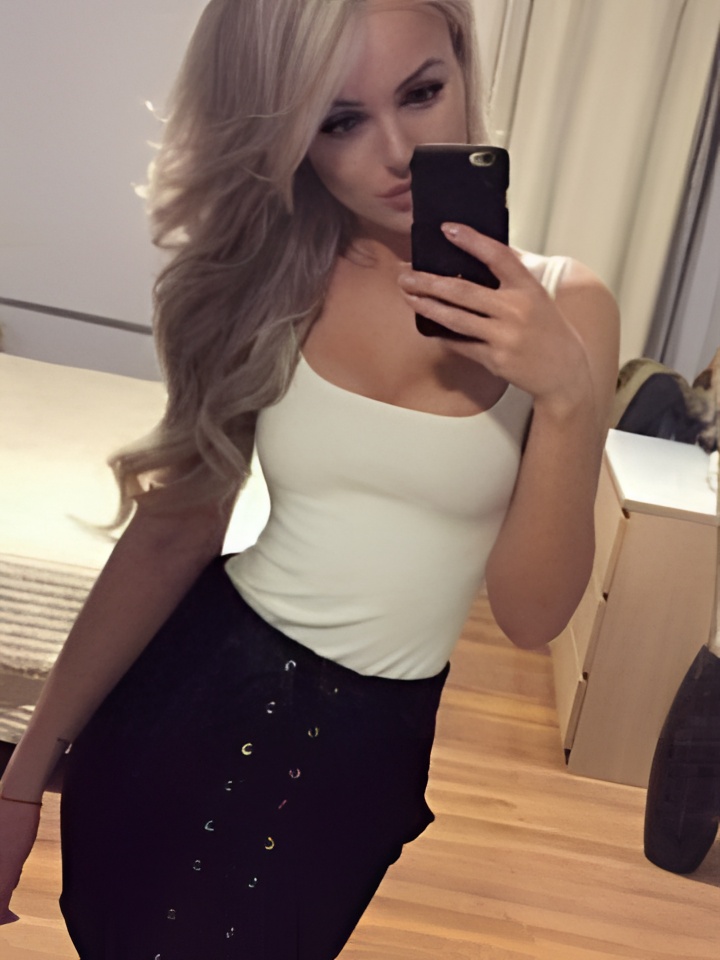 Тихомира привлекальеная девушка из Димитровграда цена от 3000 руб