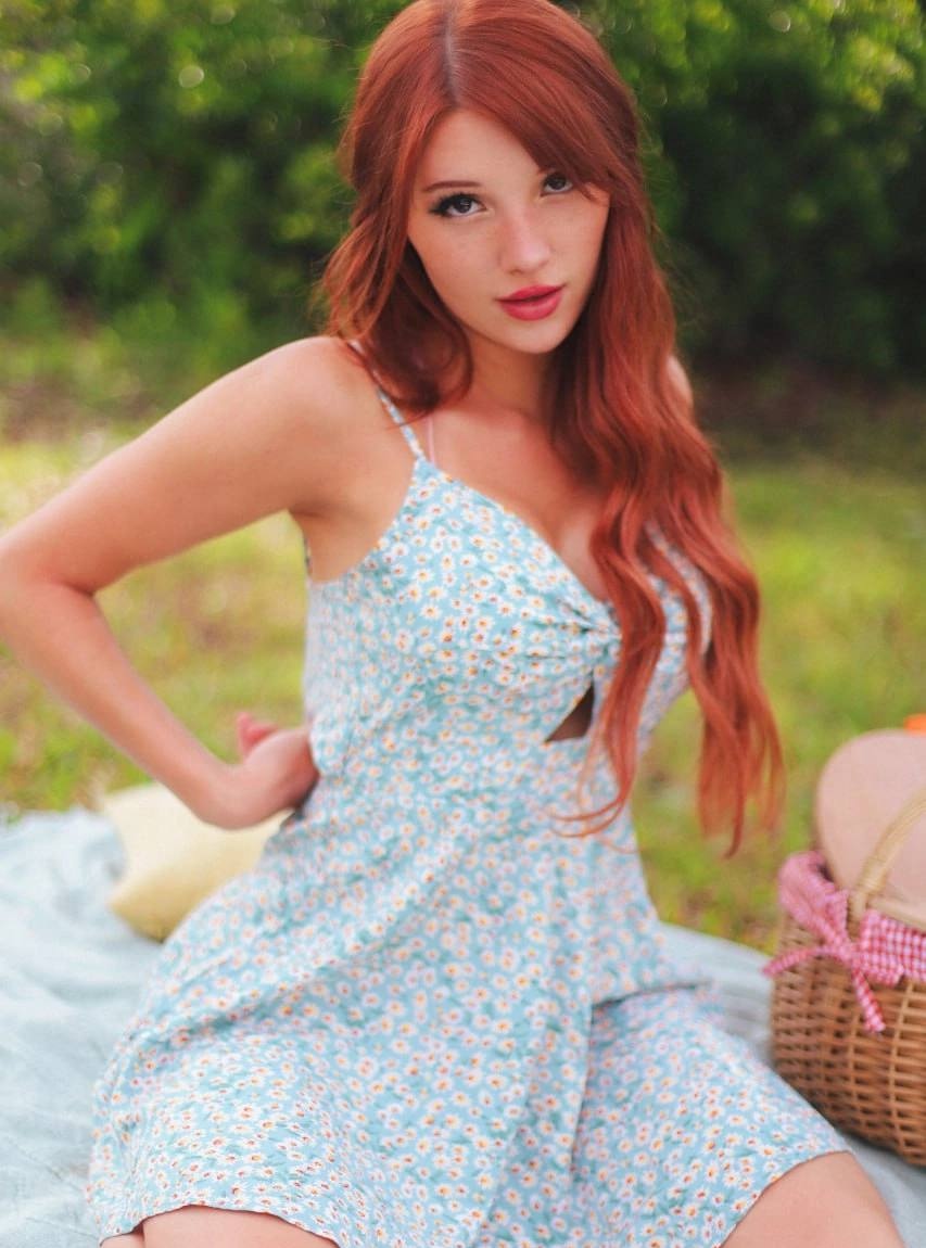 Эмма привлекальеная девушка из Димитровграда цена от 3000 руб